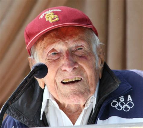 pictures of louis zamperini